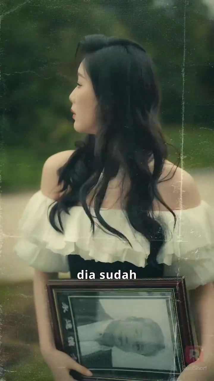 Mantan Istri Gagal? Dia Penguasa Segalanyafoto