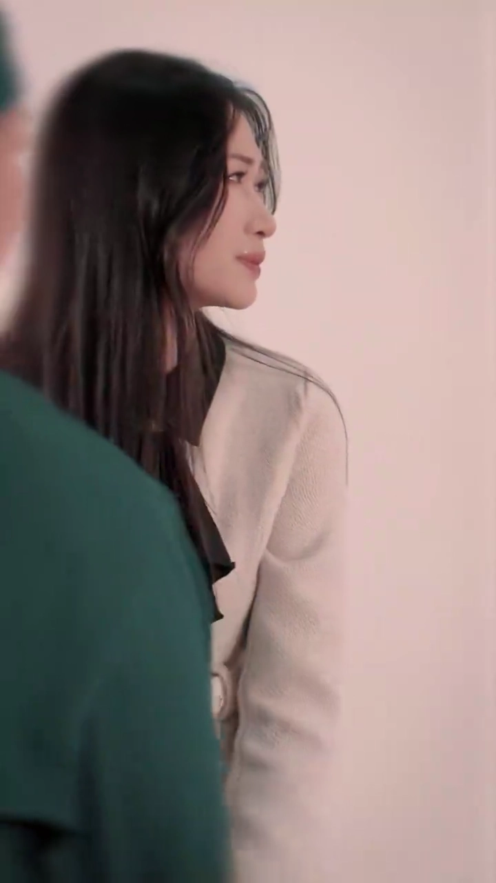 [Versi suara dubbing] Pengorbanan yang bergemafoto