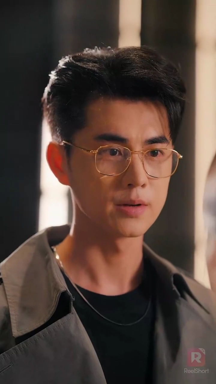 Cinta Rahasia 10 Tahunfoto