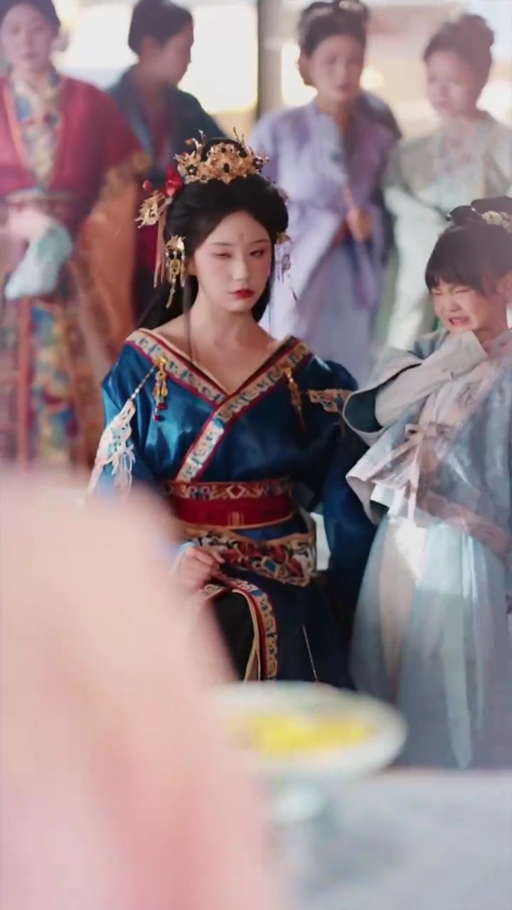 [Versi suara dubbing] Kenaikan Status Ibu Tirifoto