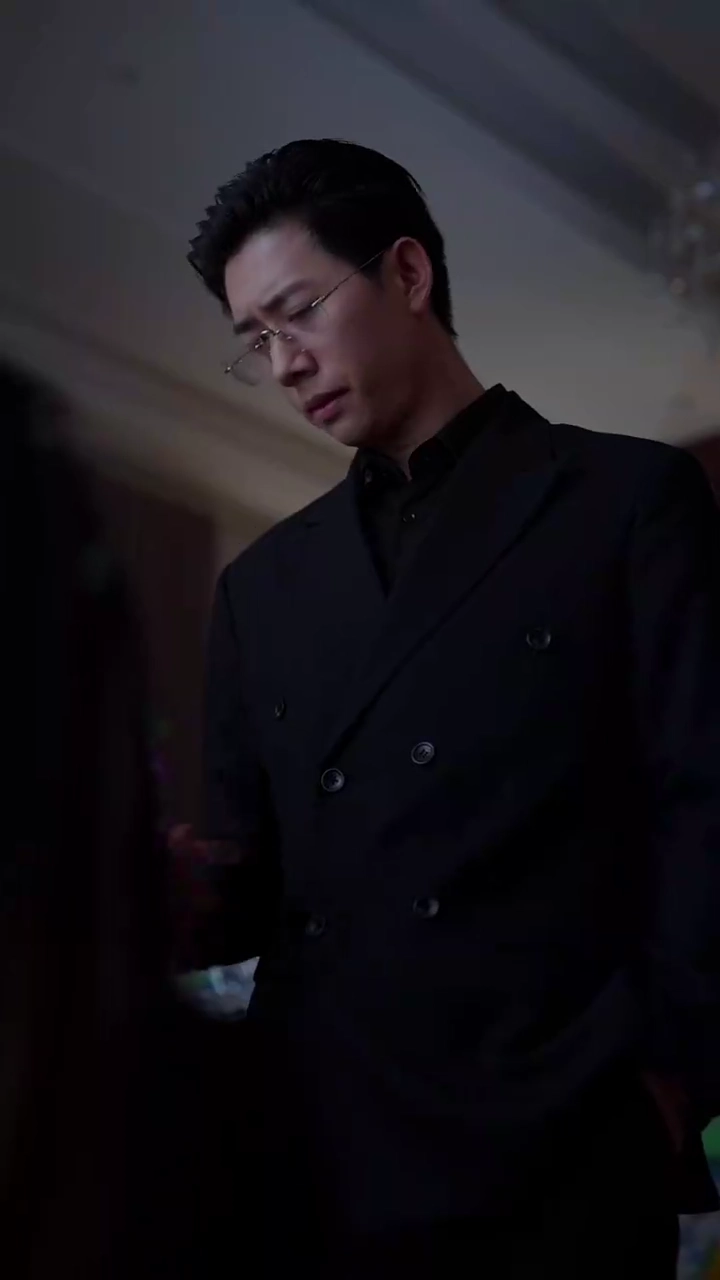 [Versi suara dubbing] Ketika Bencana Menyenyumfoto