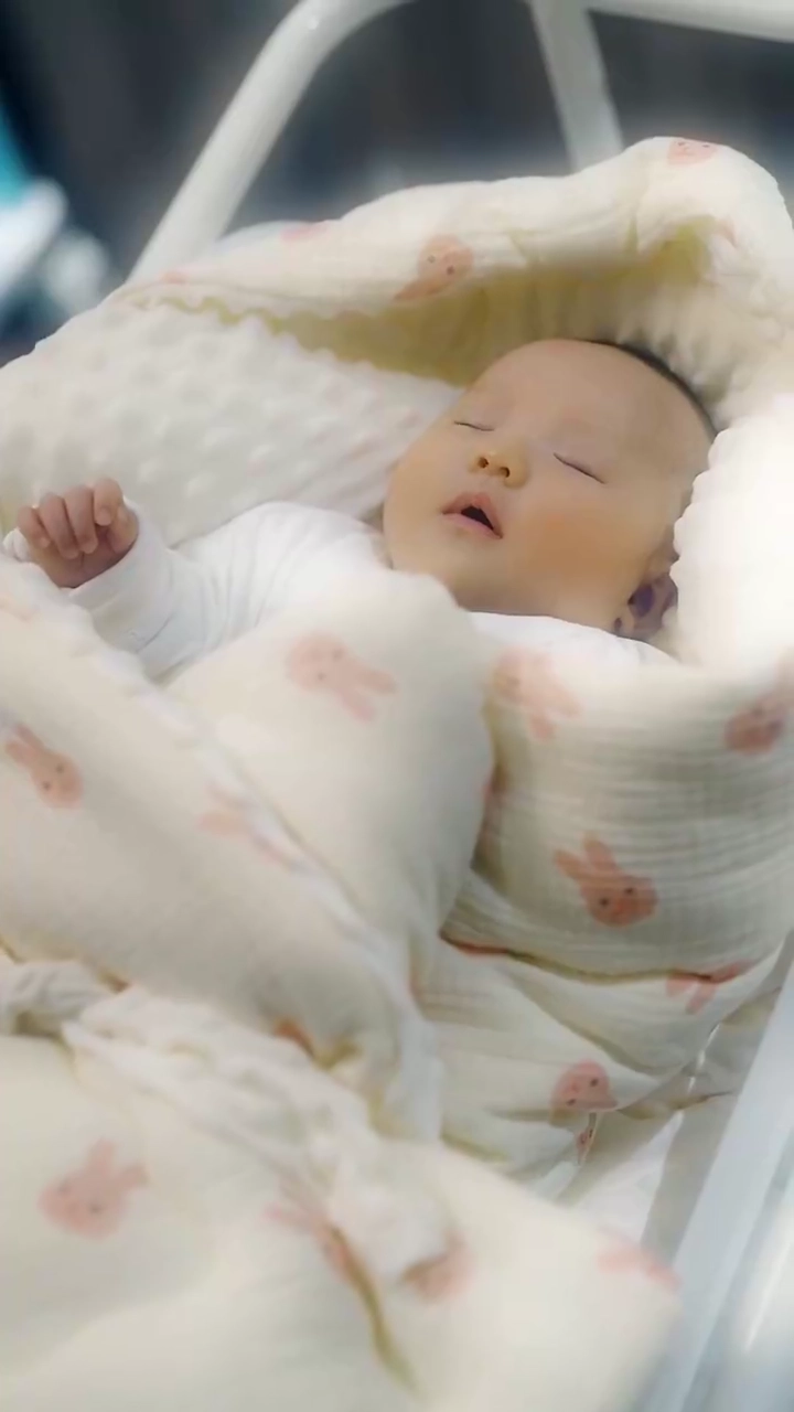 [Versi suara dubbing] Hidup yang Dicurifoto