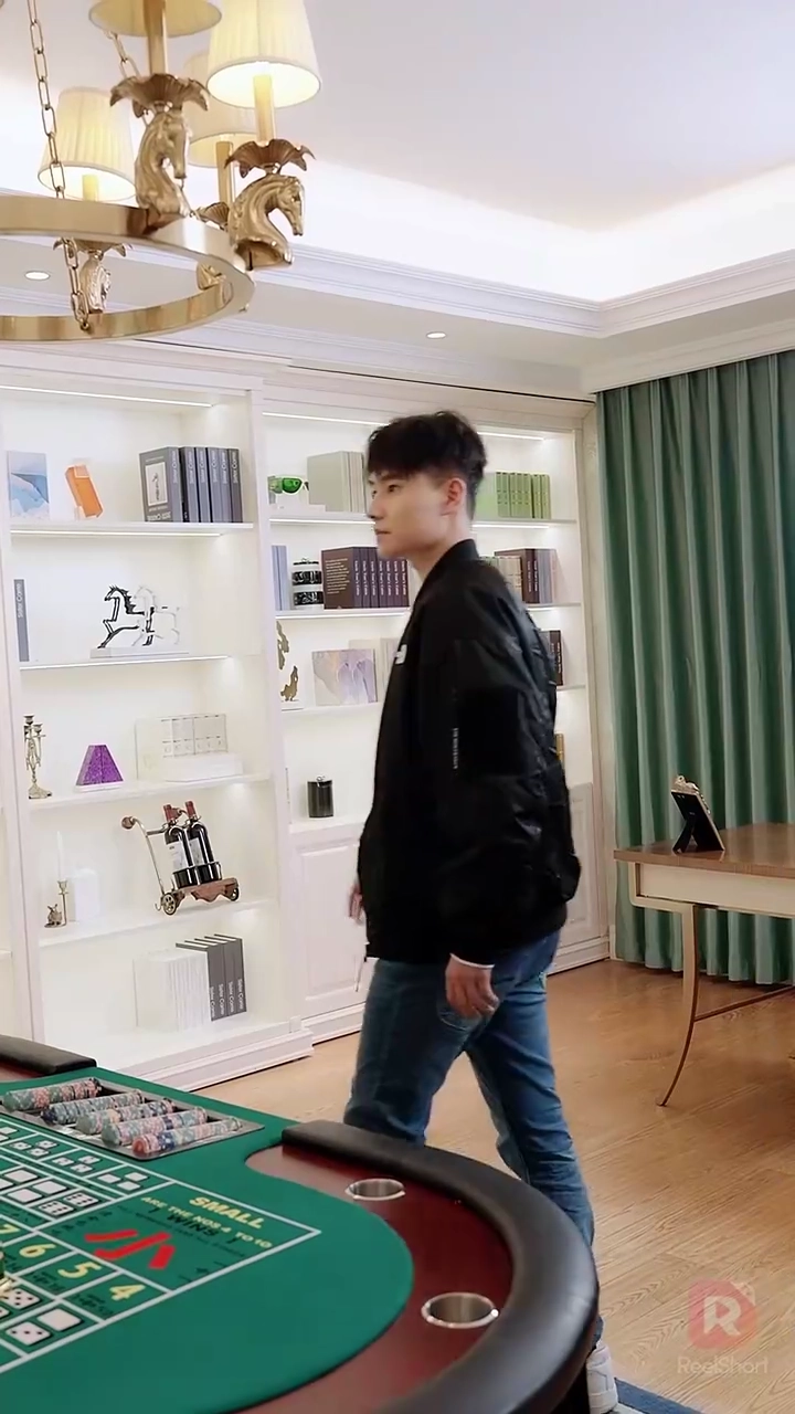 Raja Judi Tanpa Mahkotafoto