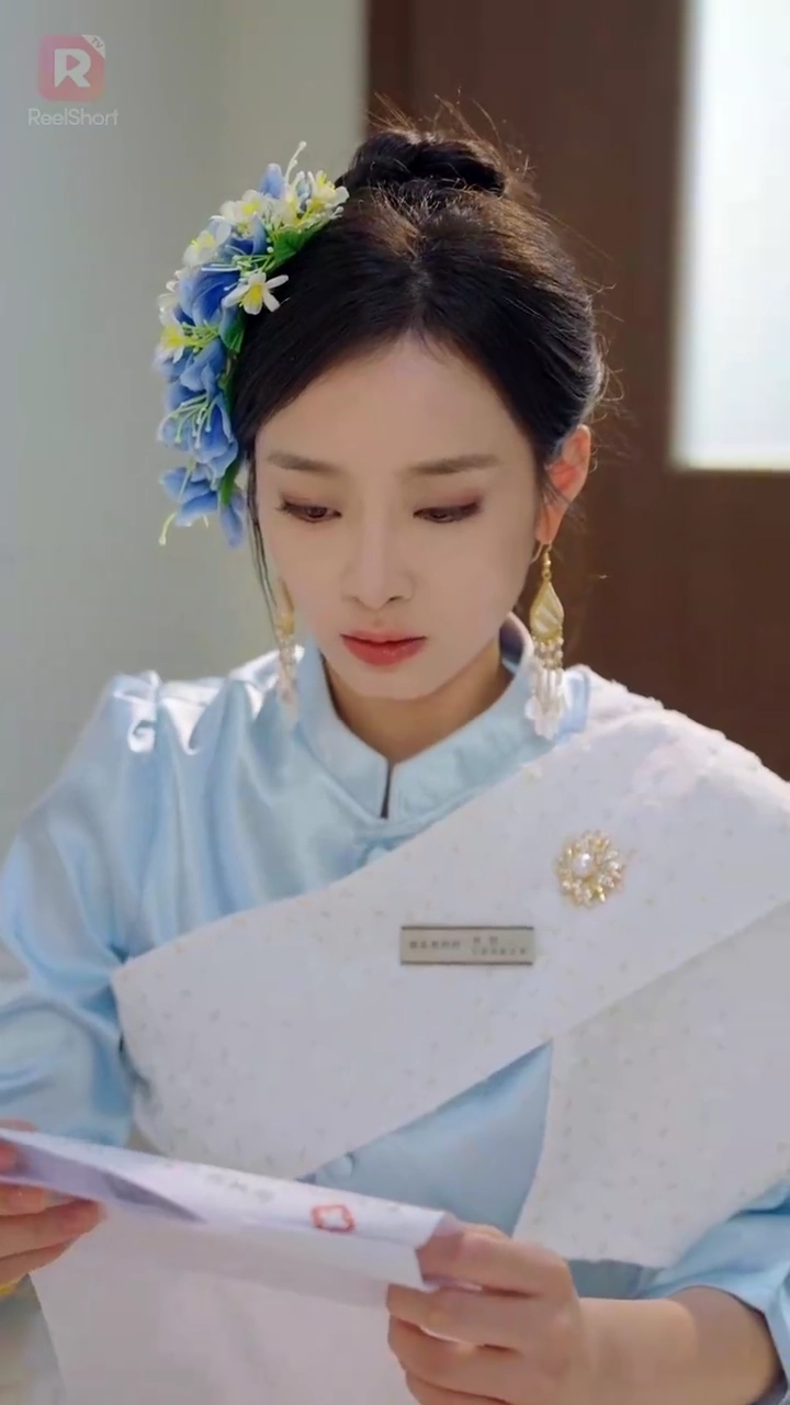 Mencintaimu adalah Kebahagiankufoto