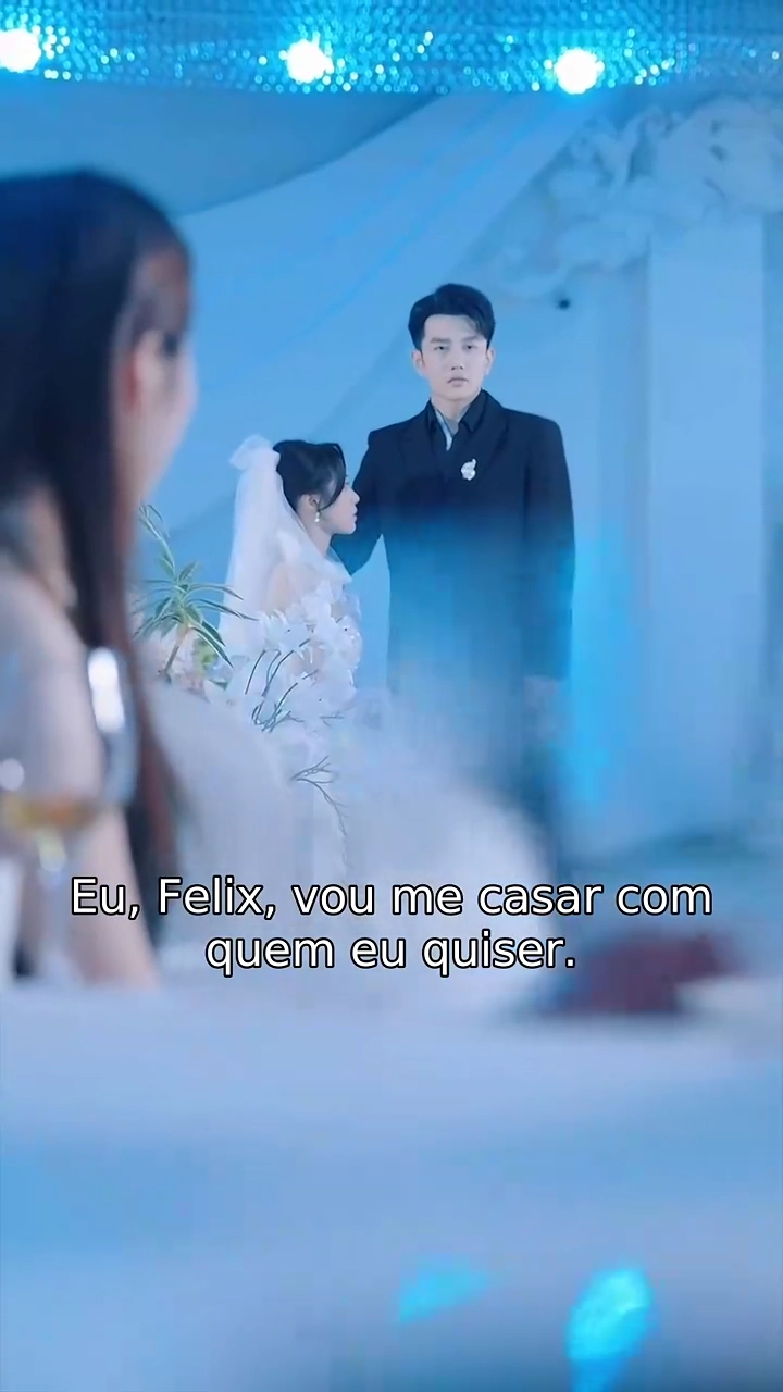 Quando o Destino Atinge o AmorFoto