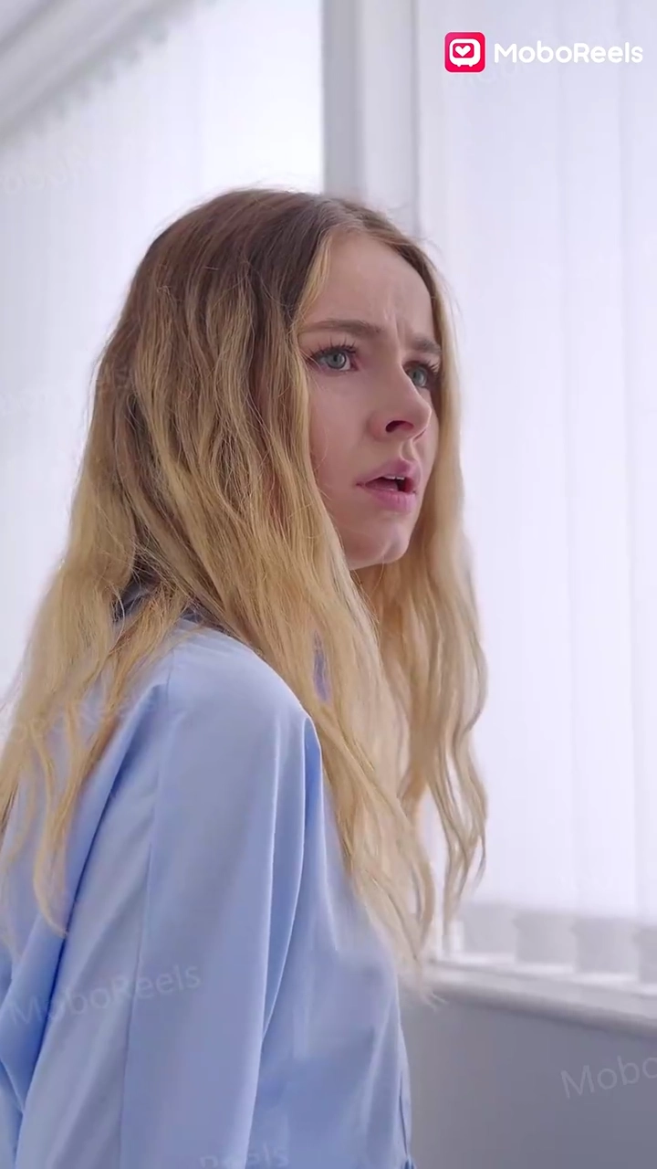 A esposa do CEO é a chefe secreta?!Foto