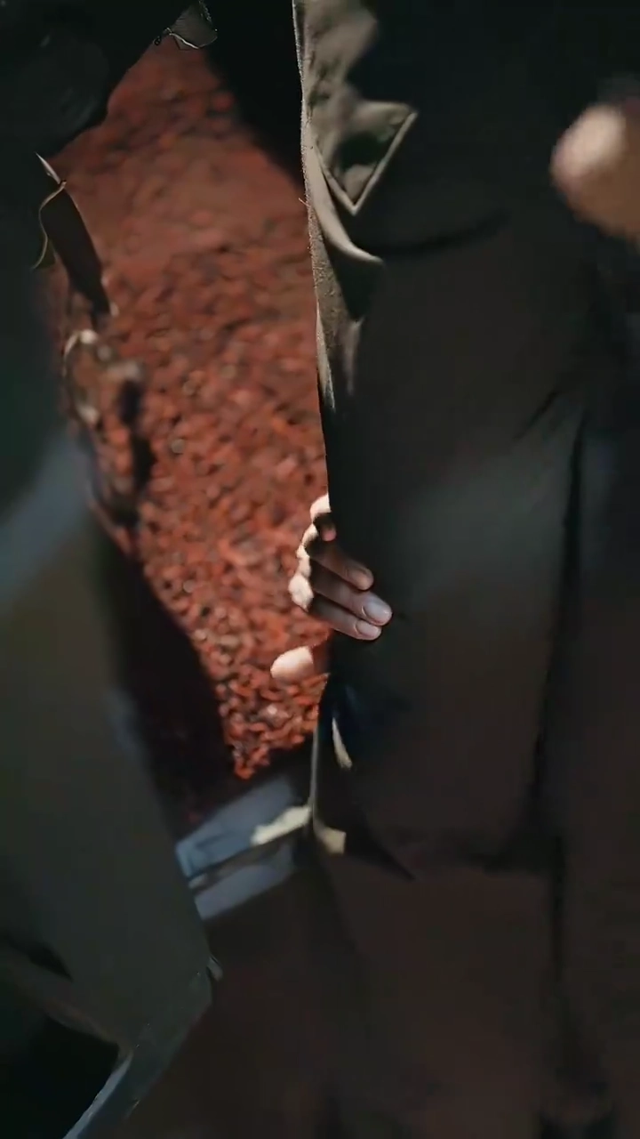 Eles me Expulsaram, Eu Construí Minha VidaFoto