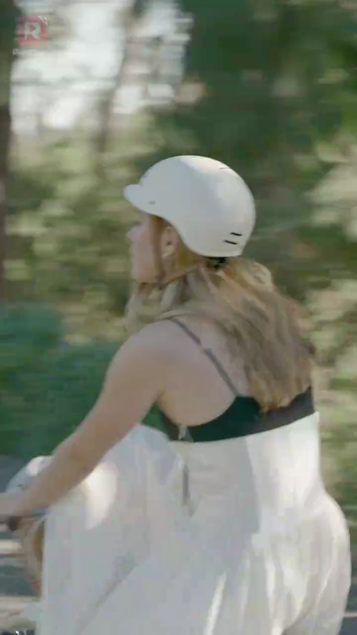 座って、謙虚に写真