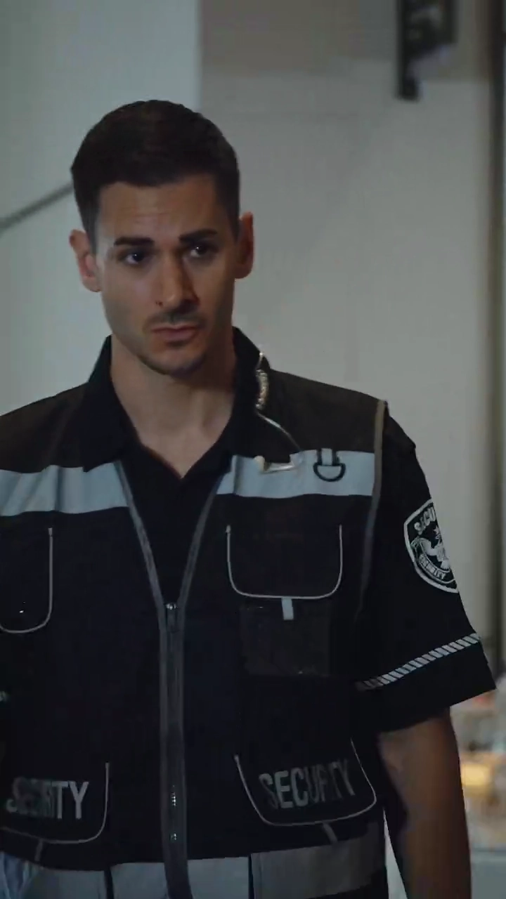 家出した億万長者が私の新郎に写真