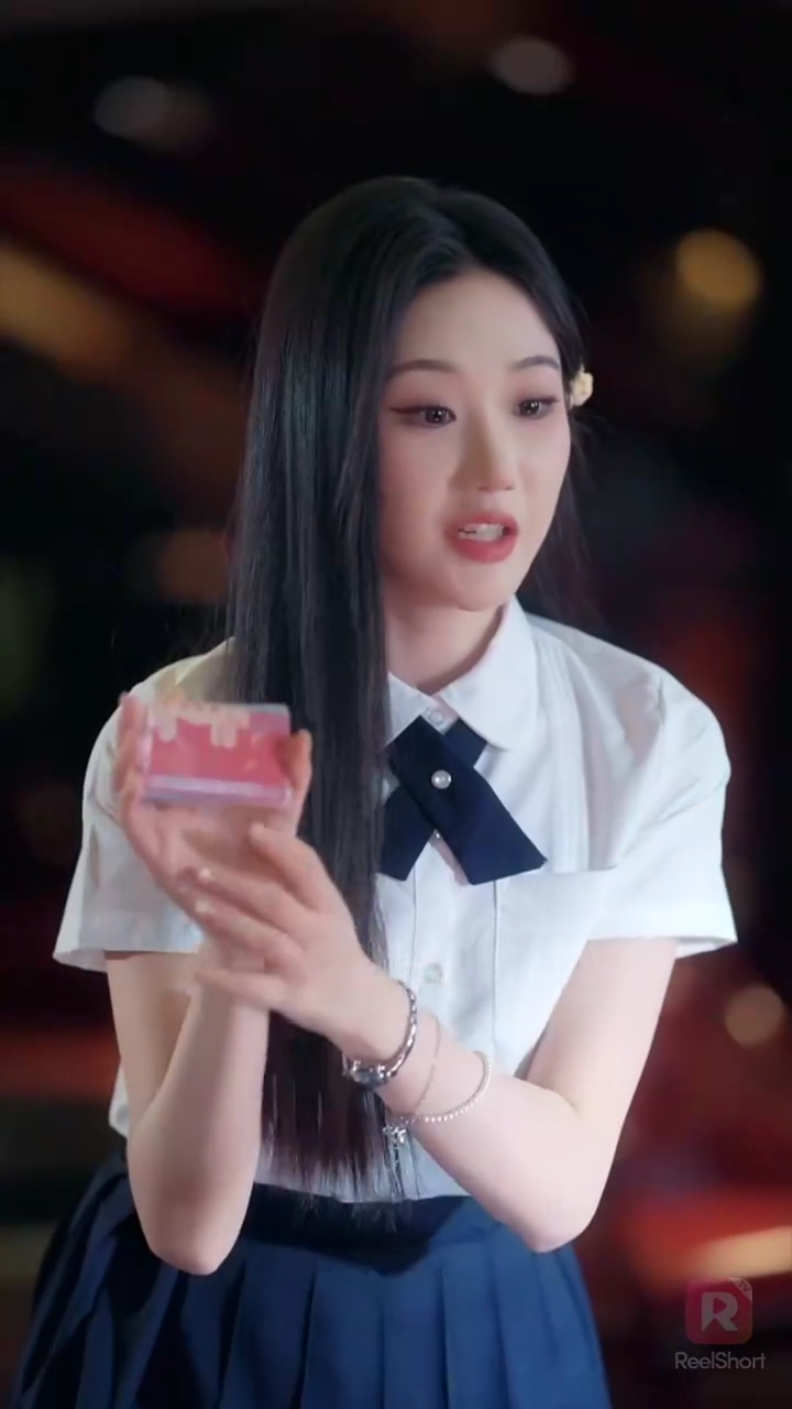 体を入れ替えた彼と私写真