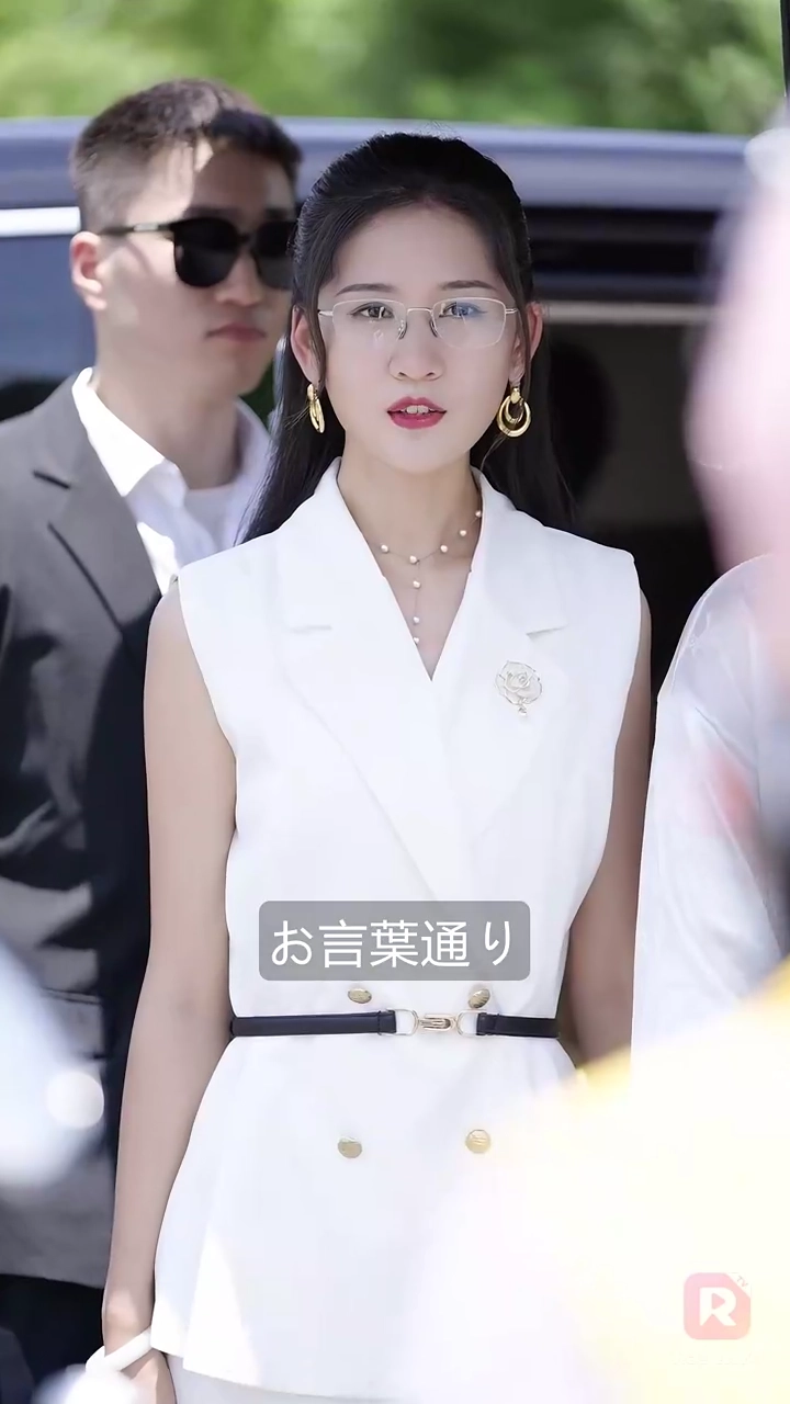 地味妻、実はCEOだった！写真