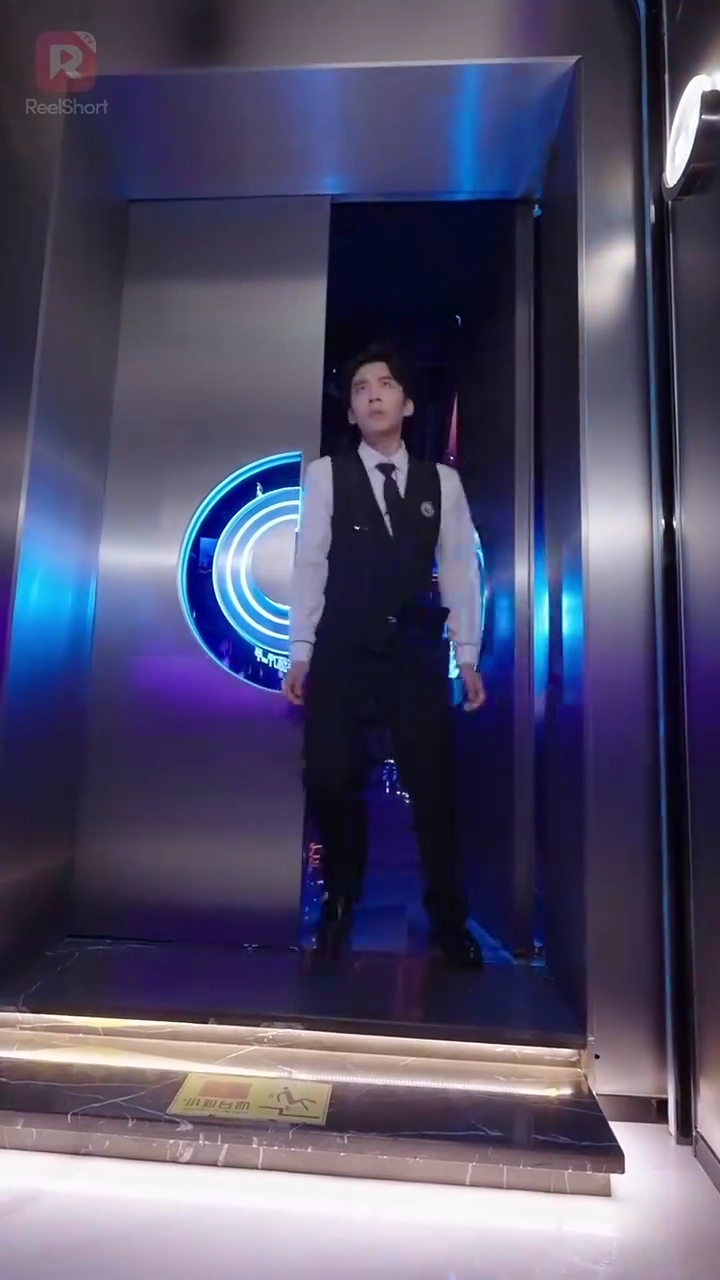 愛追う臥龍写真