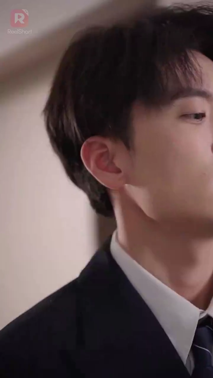 妊娠中の妻を捨てたCEOの後悔写真