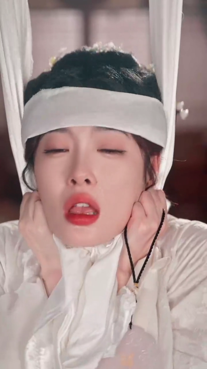 戦場の嘘と帝の想い写真