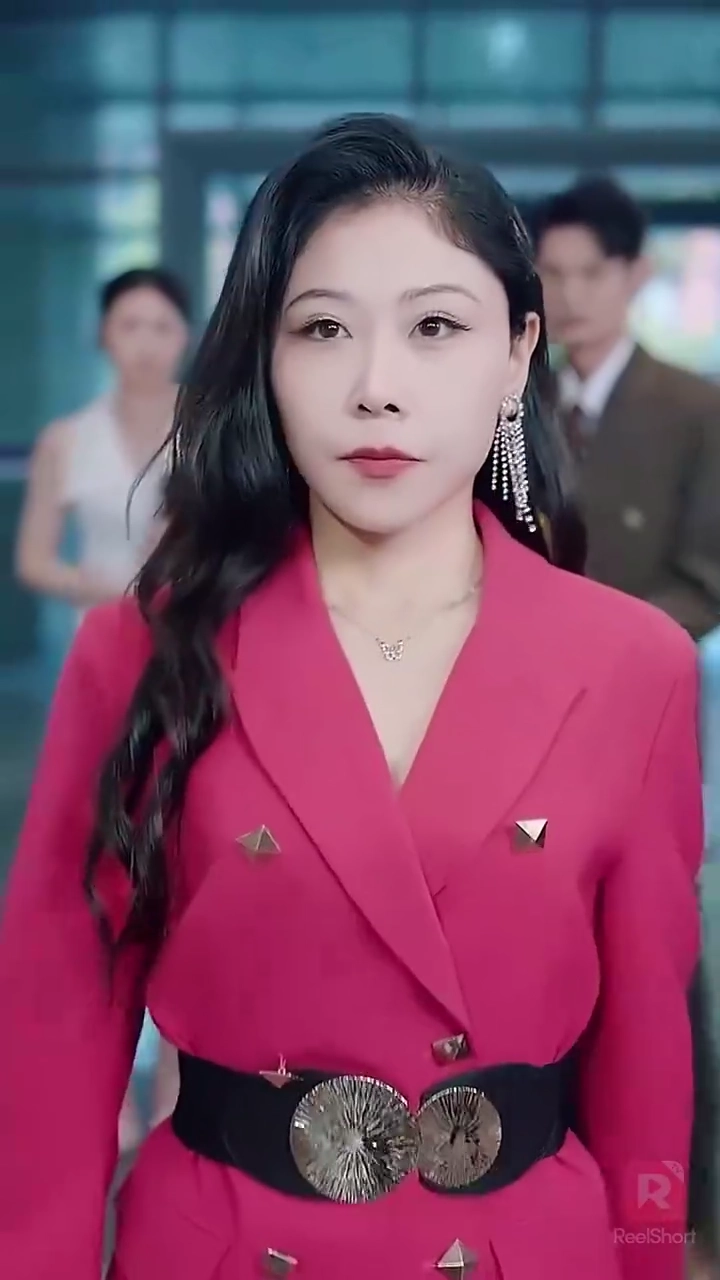 完璧な夫の秘密写真