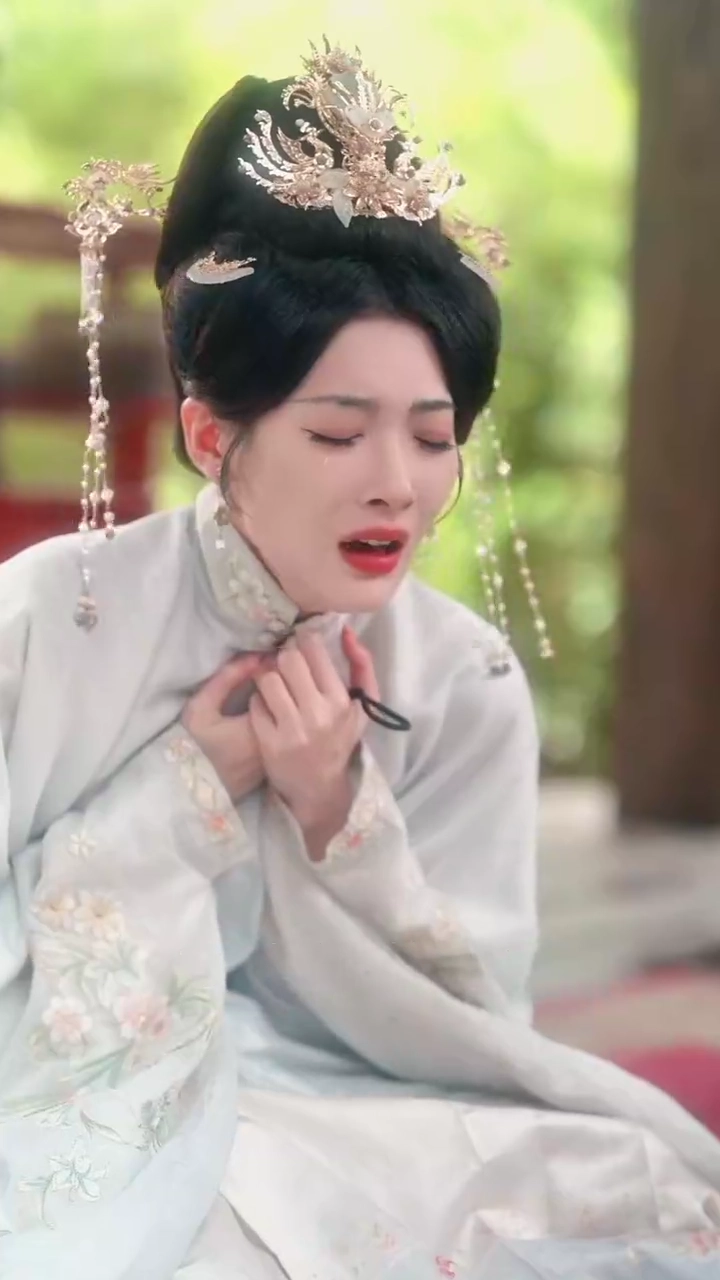 戦場の嘘と帝の想い写真