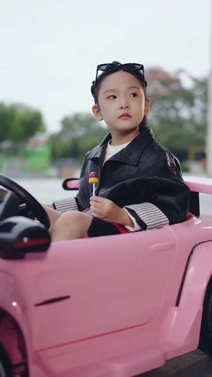 入札会の裏の小支配人写真