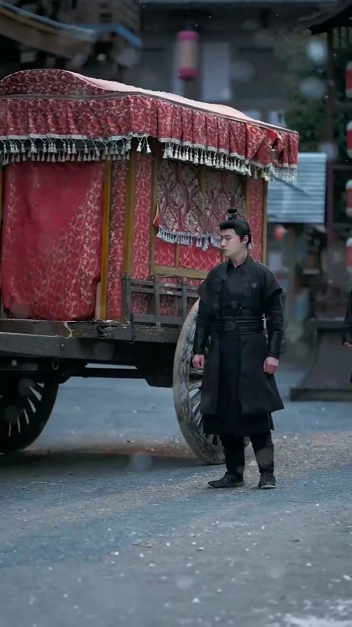 皇后の帰還写真