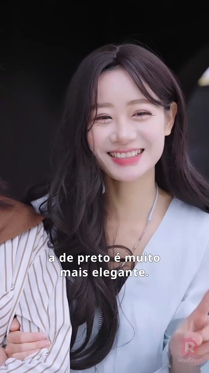 A Esposa da Estrela Trabalha AquiFoto