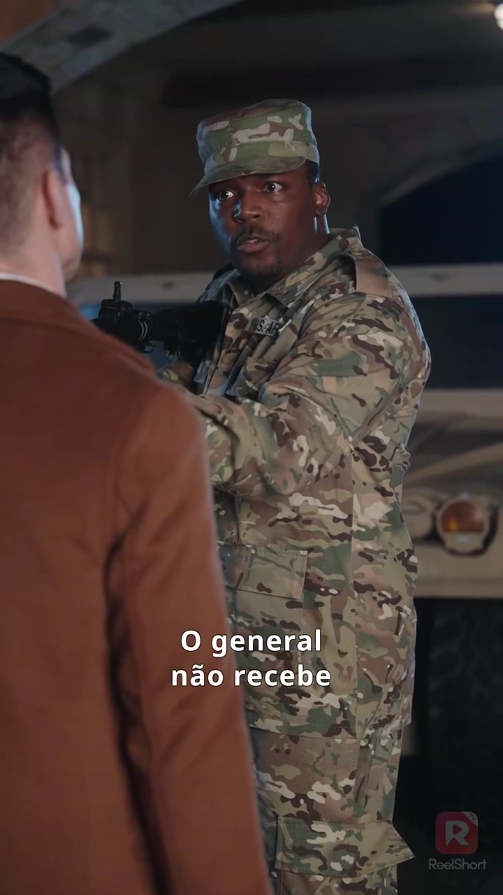 [dublado] Dinheiro, Armas e um Feliz NatalFoto