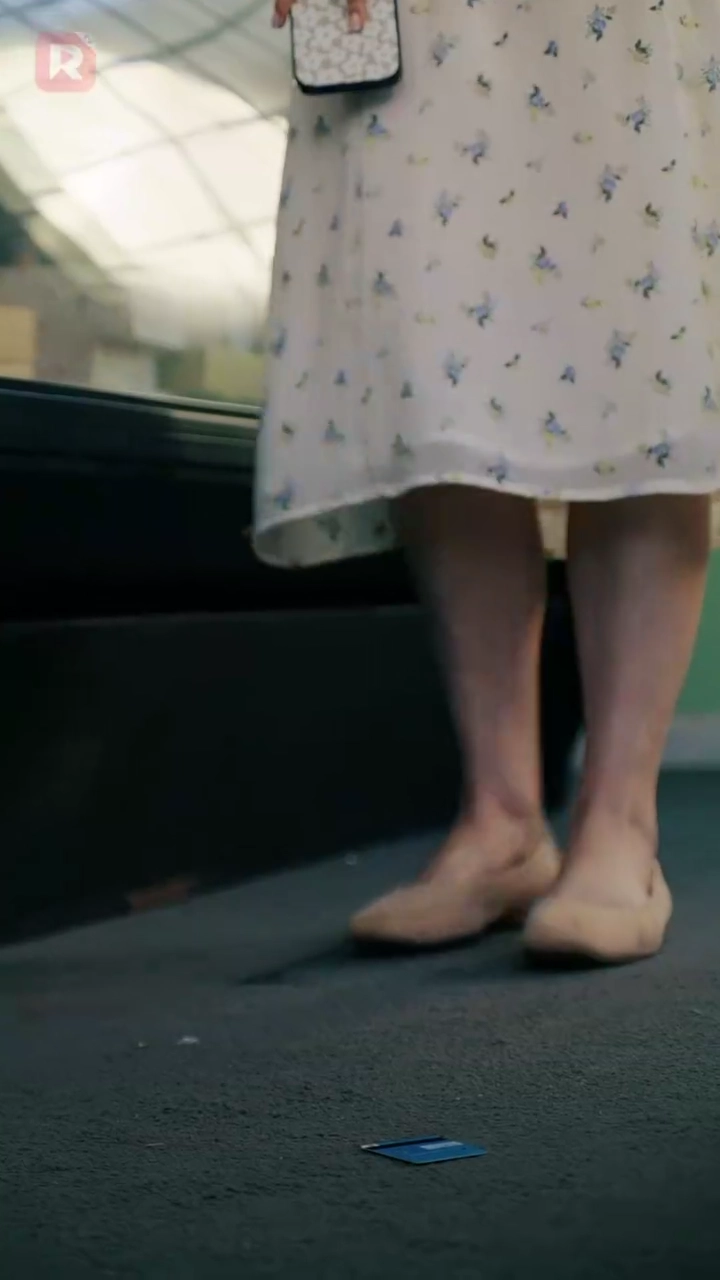 Grávida do Meu Rígido CEO PaiFoto