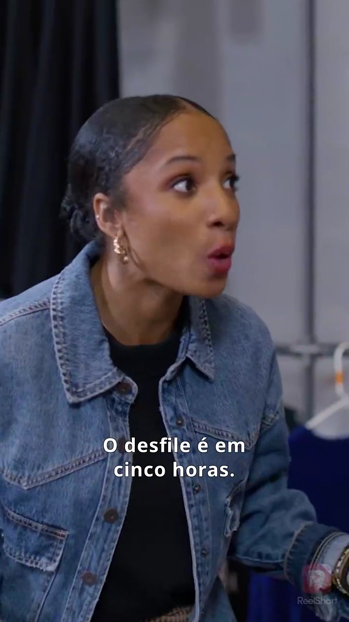 Você Demitiu um Ícone da ModaFoto