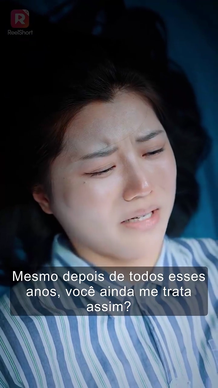 Nos Braços do Meu Ex Após o DivórcioFoto