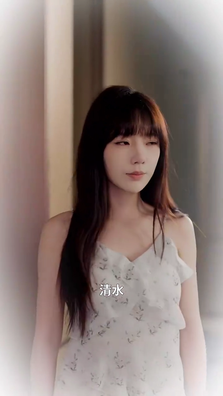 遅すぎた愛、燃え上がる真実写真