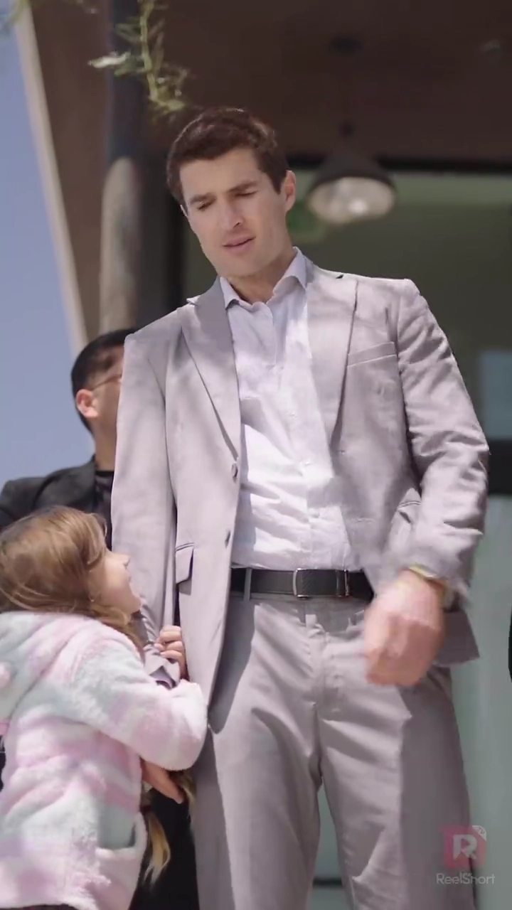 ママは檻の中！写真