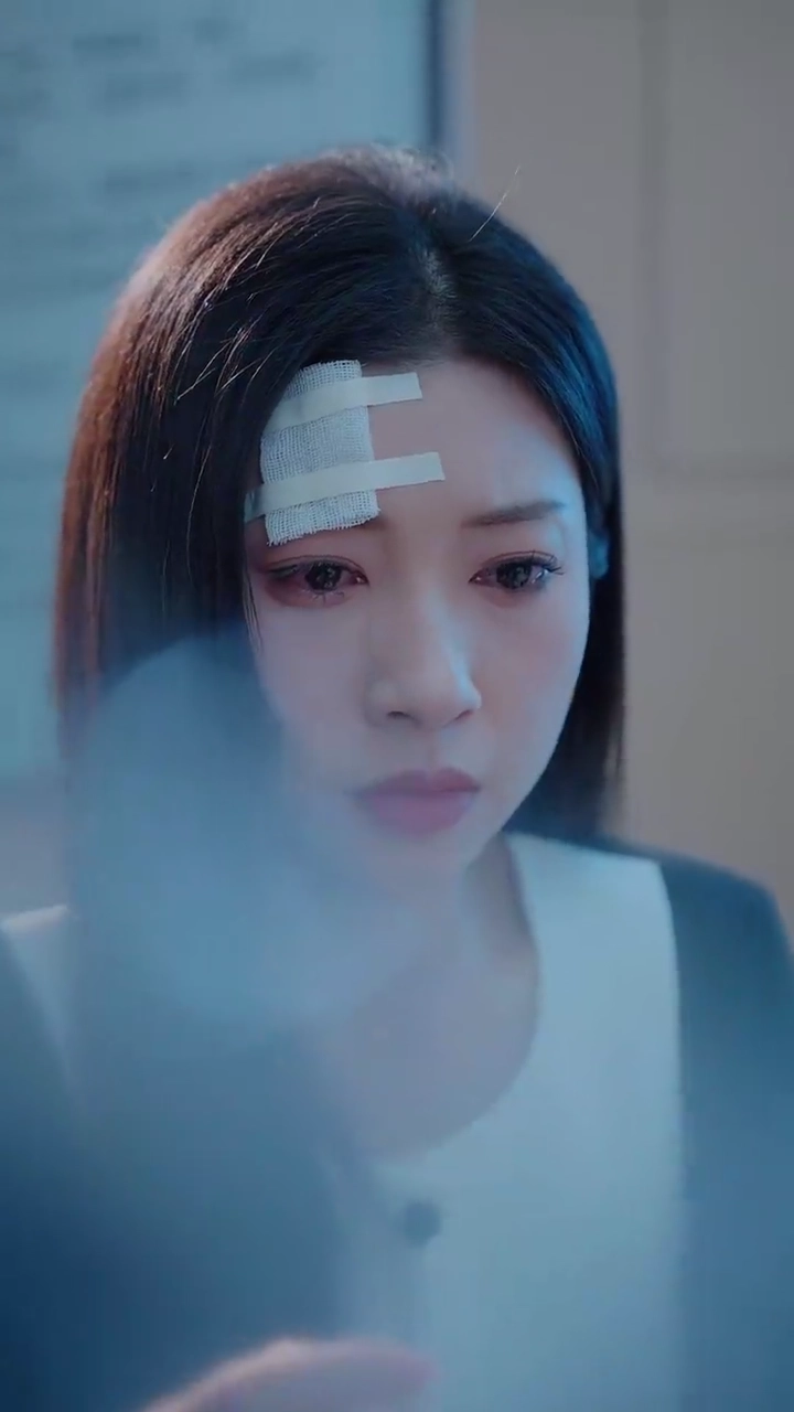 [吹替版] 曦陽の光と迷い写真