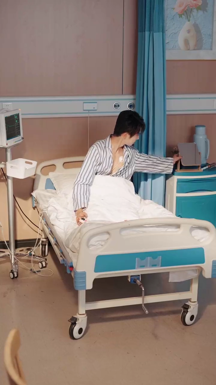 達人転生：嘲笑え、最強帰る写真