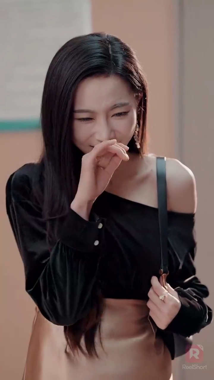 Retorno da Virada: Para Proteger Meu Verdadeiro AmorFoto