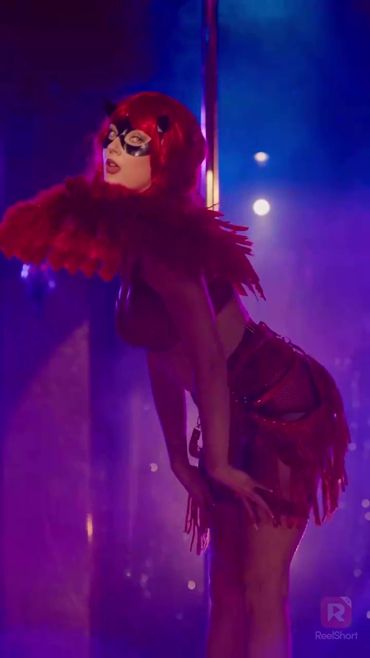 A Stripper Virgem e o Astro do HóqueiFoto