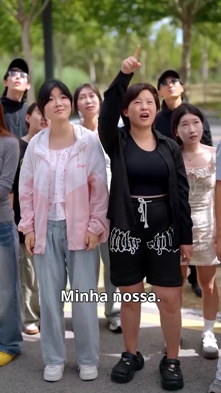 [Versão Dublada] O Legado InvisívelFoto