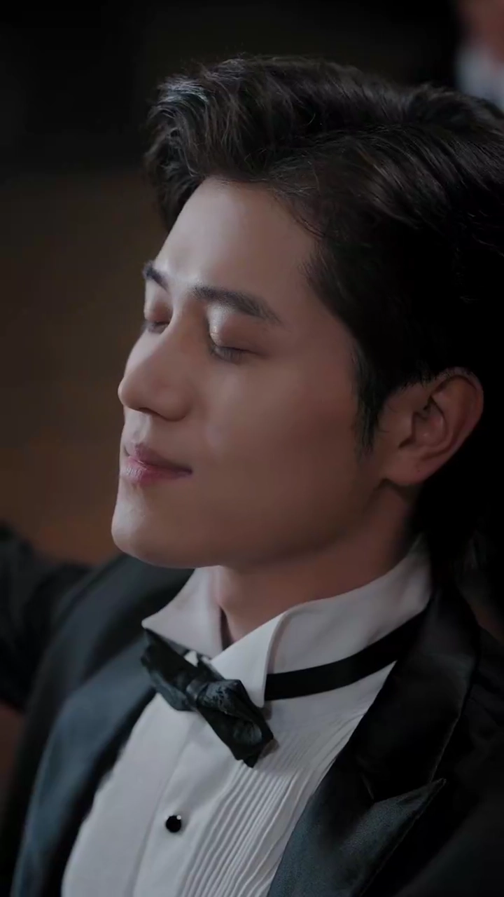 [Versão Dublada] A Aposta Final: Todo em Prova pela RedençãoFoto