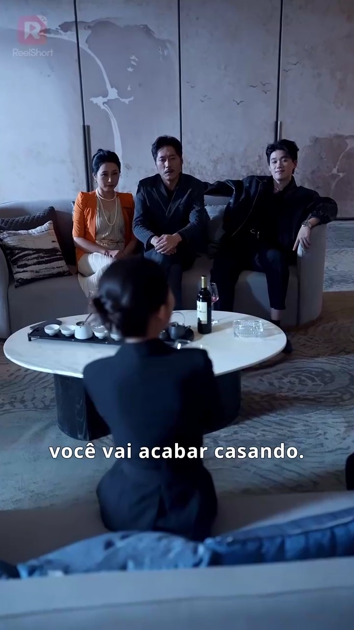 [dublado] Memória Perdida: A Vingança da CEOFoto