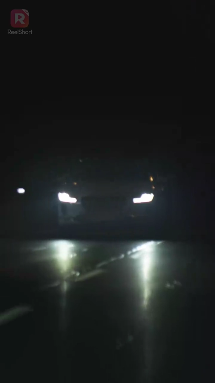 В постели с твоей ложьюфото