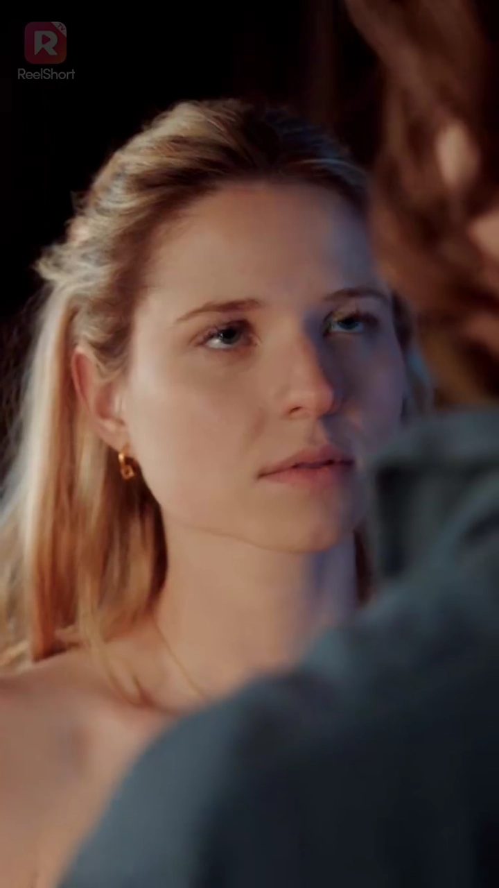 ปีกเพลิง อดีตคนรักนักล่ามังกรรูปภาพ