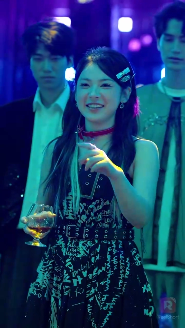 จุมพิตรัก ท่านสามีของฉันรูปภาพ