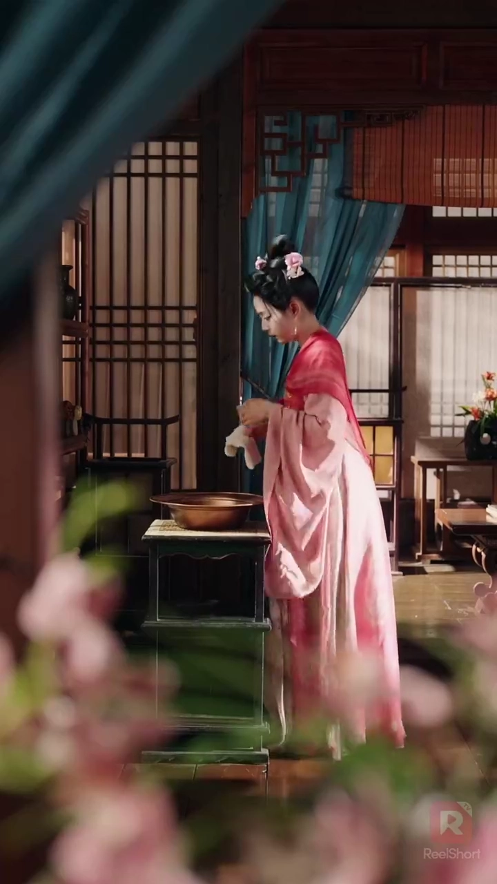 (พากย์)บุตรีอนุชิงขึ้นเป็นเจ้าเรือนรูปภาพ