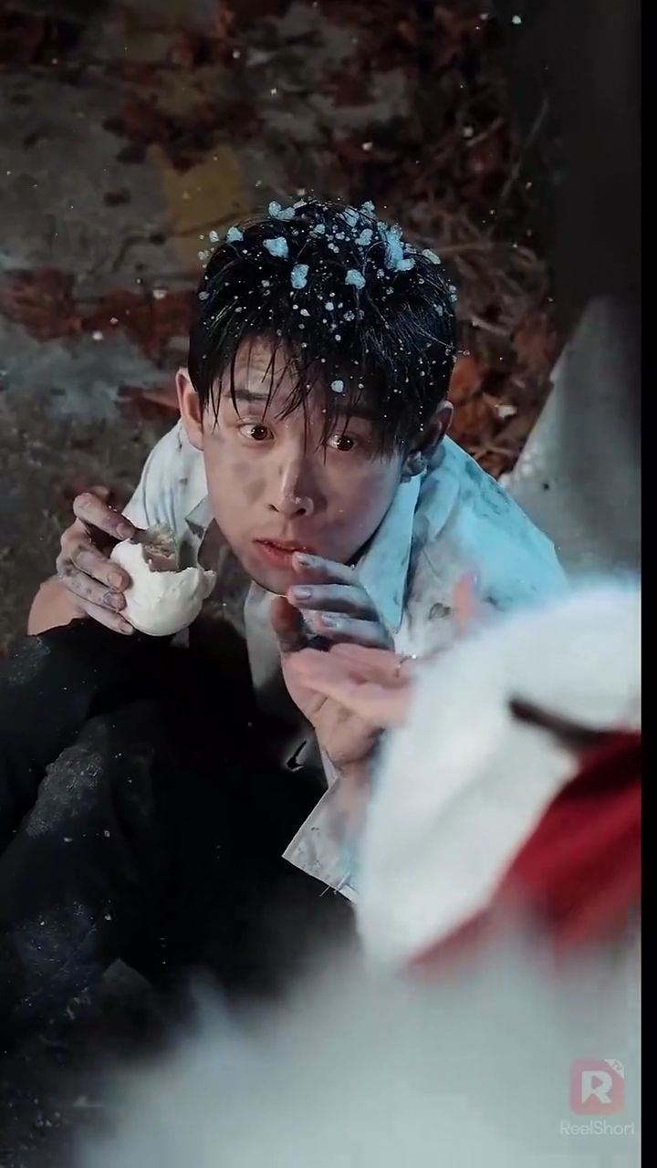 การกลับมาของคนขอทาน ที่เริ่มต้นจากการถูกสาวสวยจับตัวไปรูปภาพ