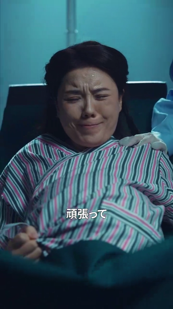 出産後の裏切り、決断の後に甦る写真