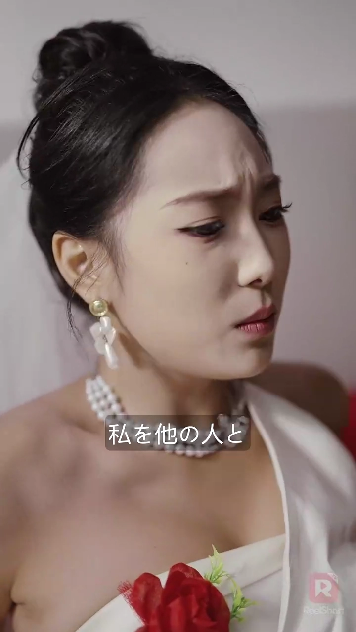 結婚式の日、富豪家族の後継者ぎになった写真