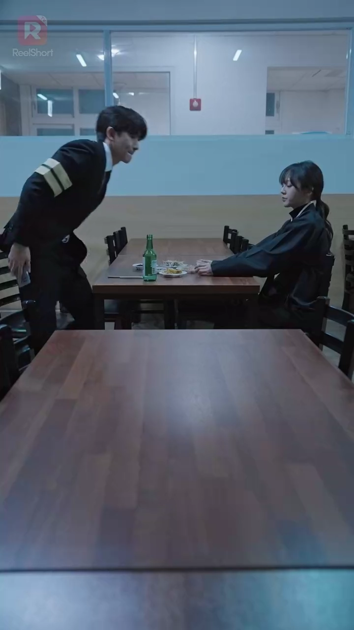 恋を呼ぶ魔法の酒場写真