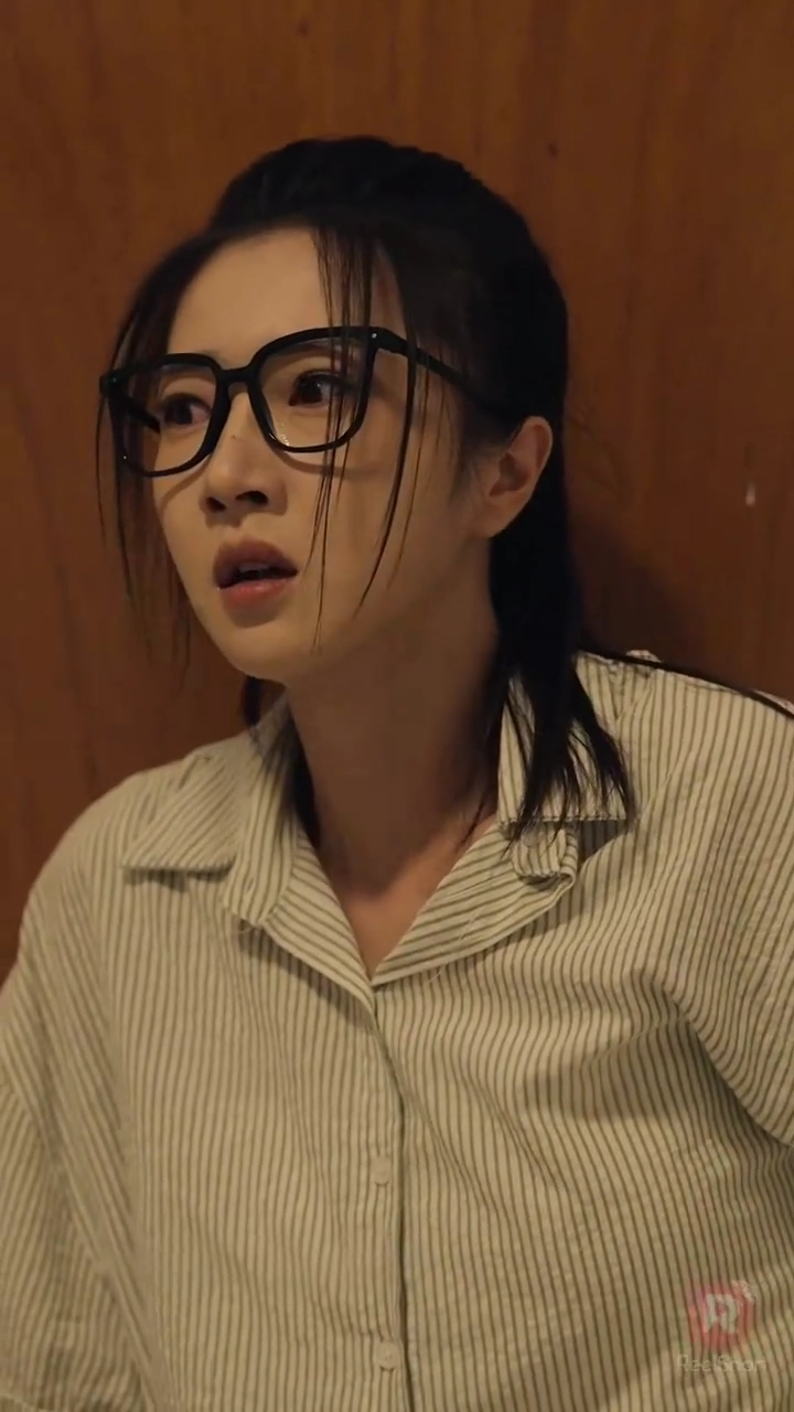 闇夜に差す光写真