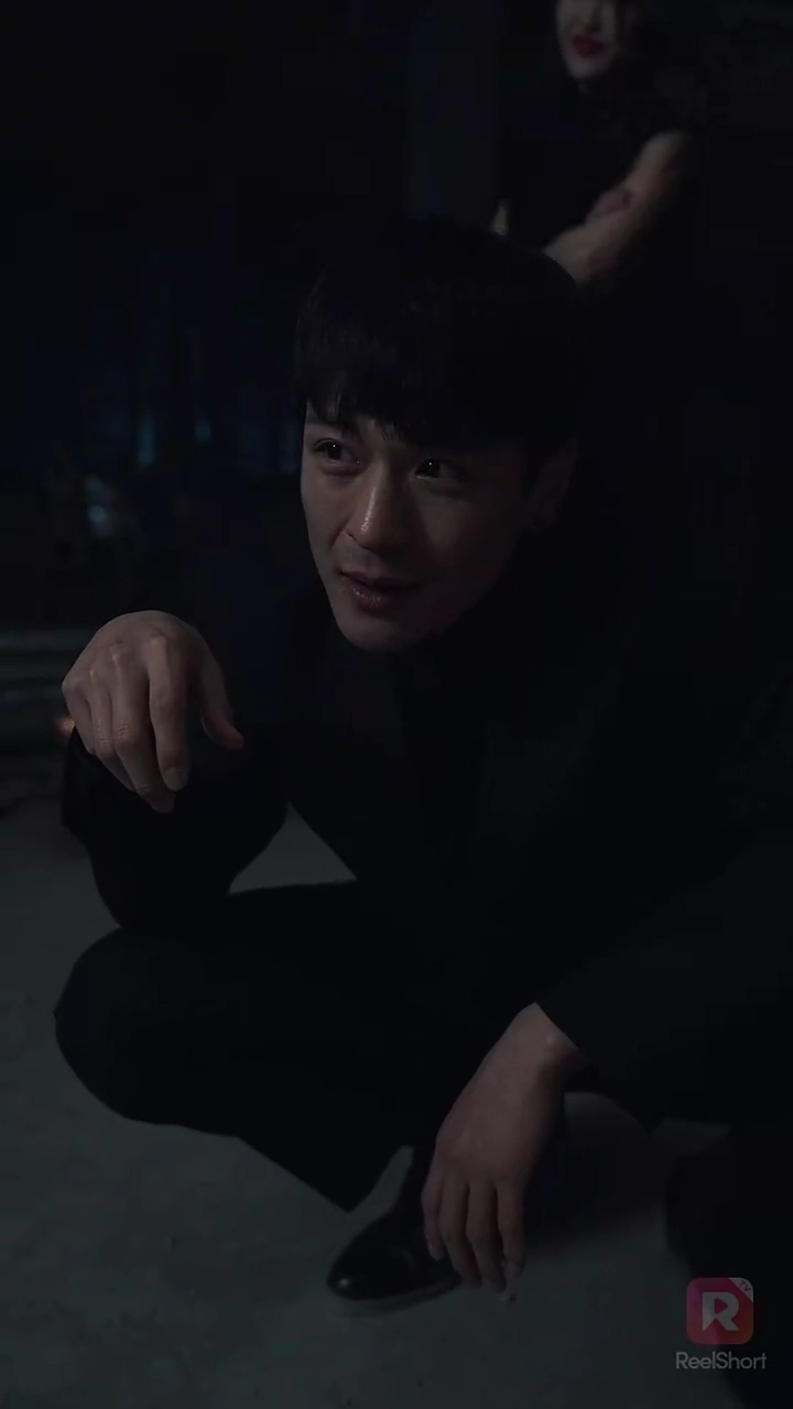 運命に抗う恋人たち〜愛と復讐の物語写真