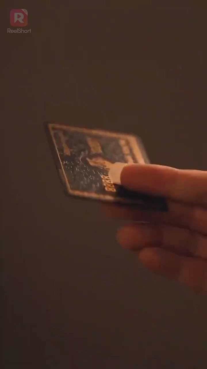 奪われたキスから始まる癒し恋写真