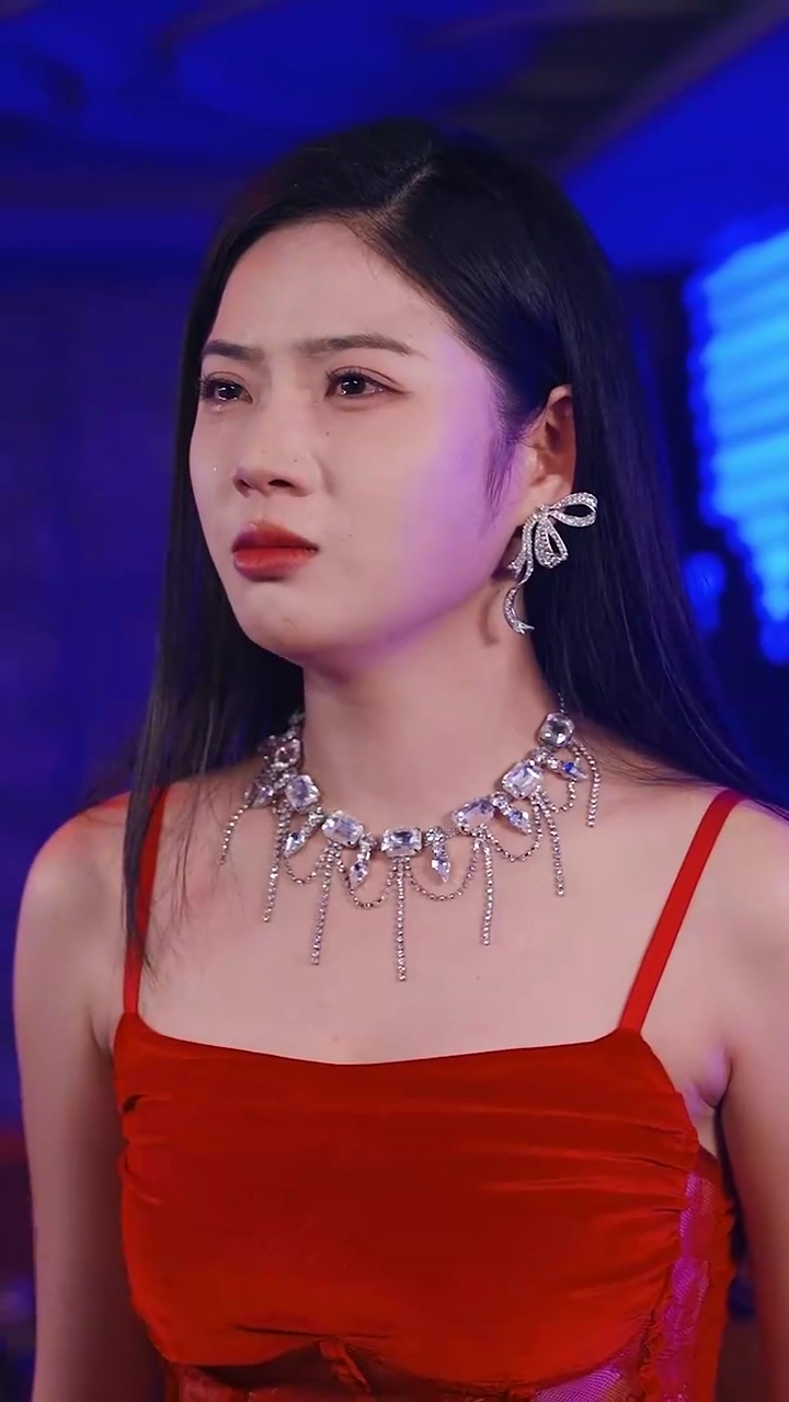 復讐の幕開け 偽りの死を暴け写真