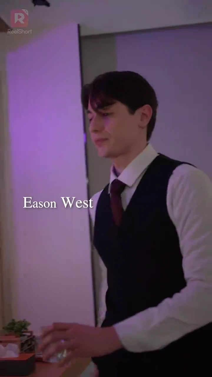 イケメン社長と運命の双子写真