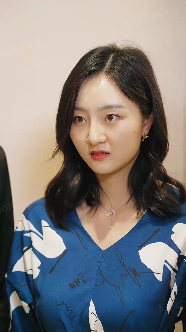 Bisikan Patah Hatifoto